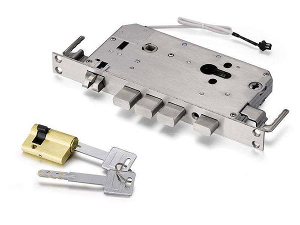 康定24小时上门开锁公司