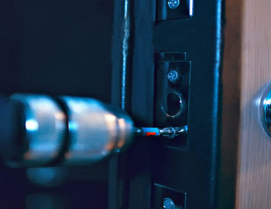 康定24小时上门开锁公司