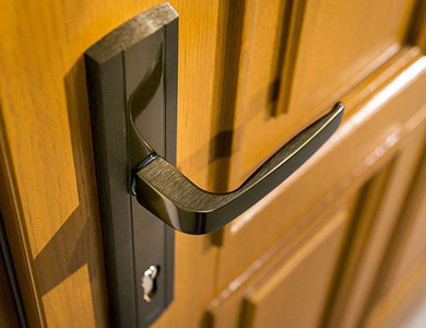 康定24小时上门开锁公司